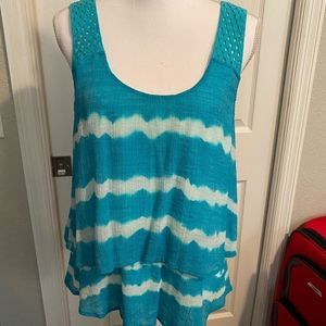 A Byer Tie Dyed Aqua Top XL